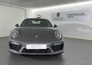 PORSCHE 911 Turbo