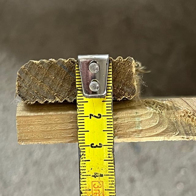 LOSETA de pino madera tratada 50x50x3.5 cm