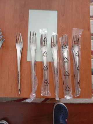 Cubertería de metal - 9 piezas