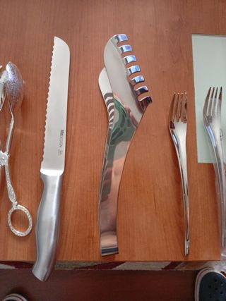 Cubertería de metal - 9 piezas