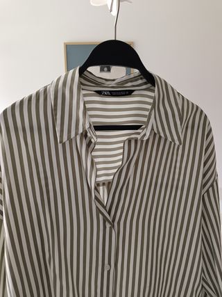 Camisa Zara rayas verde oliva