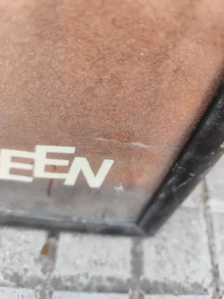 3 cuadros enmarcados: Música, Perro, Acuario