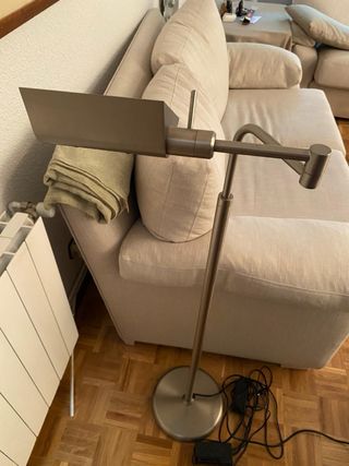 Lampara de pie metalica #lamparavintage #mudanza