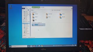 Portátil Fujitsu i3 8GB 256GB