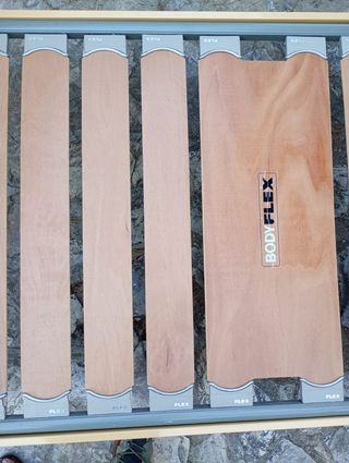 Camas de madera con somier de 105 x 180