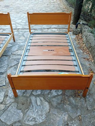 Camas de madera con somier de 105 x 180