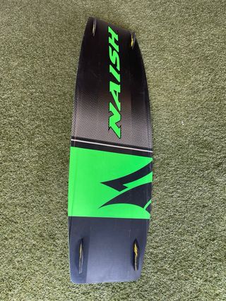 TABLA KITE NAISH DRIVE 138x41.5 Excelente estado