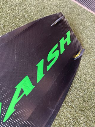 TABLA KITE NAISH DRIVE 138x41.5 Excelente estado