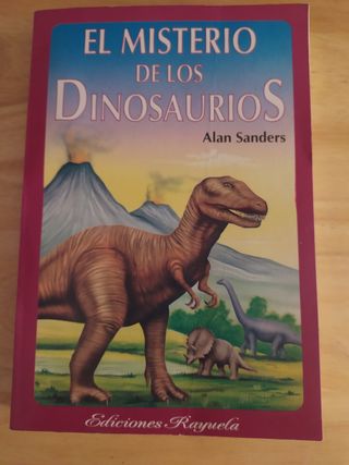 El Misterio De Los Dinosaurios