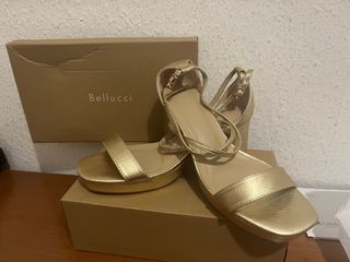 Sandalias Bellucci Doradas