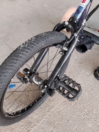 Triciclo de derrapes modificado