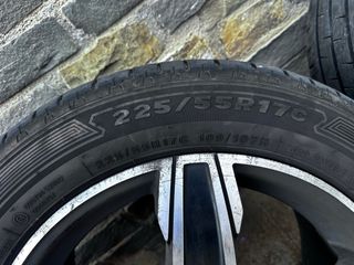 4 Llantas Ford Transit Custom. NEGOCIABLE. Cambios