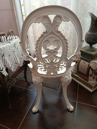 Sillas jardín antiguas blancas metal,