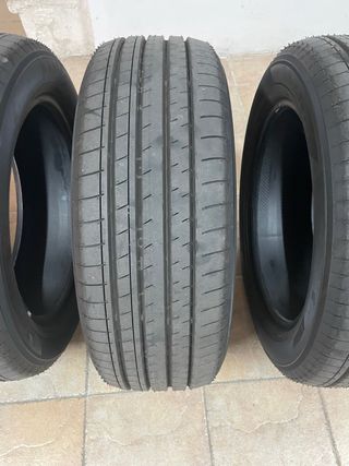Neumáticos medida 225/55 R18 98H solo 150km OFERTA