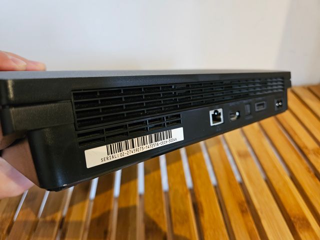 PS3 Slim 160gb - PlayStation 3