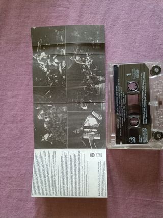 3 Cintas Nirvana: Incesticide, Unplugged, Nevermin