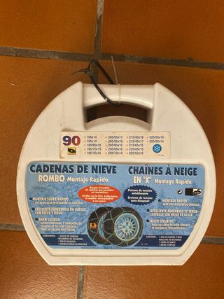 Cadenas Nieve Rombo 90