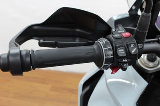 BMW S1000XR | 2020 | 24.442 Km