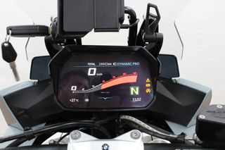 BMW S1000XR | 2020 | 24.442 Km