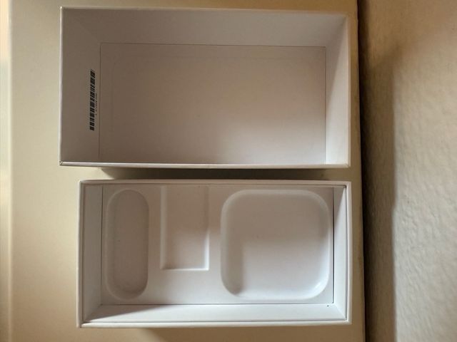 iPhone 5s 16gb - Caja abierta (solo caja)