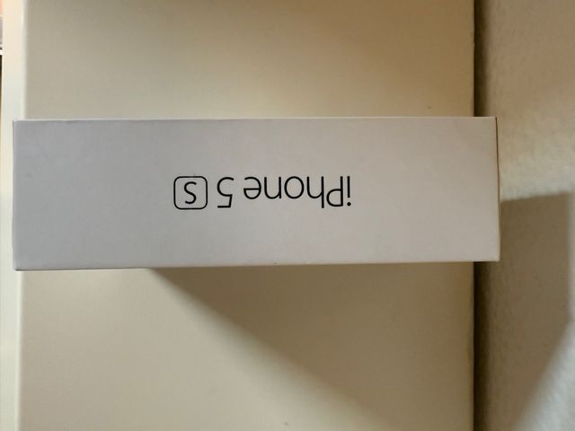 iPhone 5s 16gb - Caja abierta (solo caja)