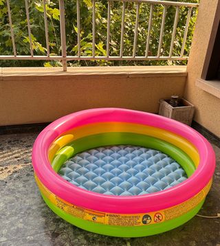 Piscina infantil - verde y rosa
