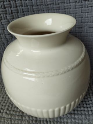 Vaso Wedgwood Edme bianco