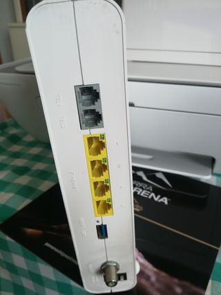 Router CBN - Modem de Internet. Wifi 