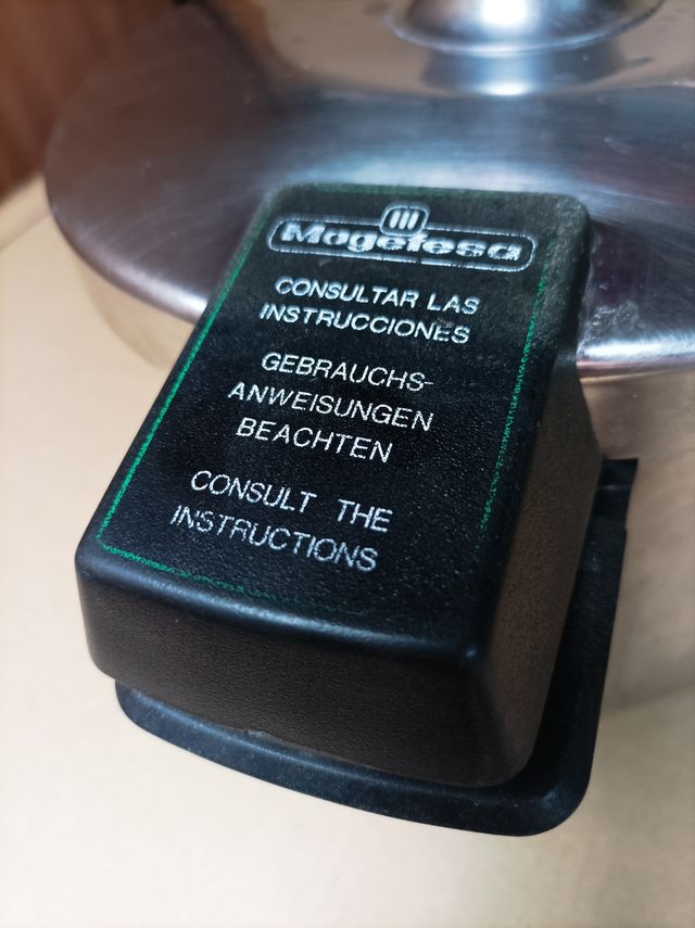 Olla a presión Magefesa - Acero inoxidable