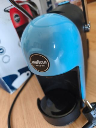 Cafetera Lavazza Jolie cápsulas, no funciona.