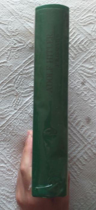 Biografía de Adolf Hitler por Hans Bernd Gisevius.