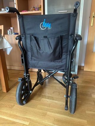 Silla de ruedas plegable 