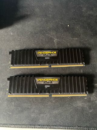 Corsair Vengeance LPX DDR4 32GB (2x16GB) 3200MHz