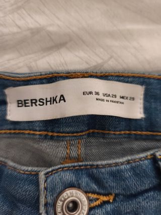 Jeans Bershka niño rotos