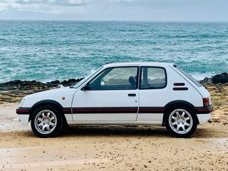Peugeot 205 gti 1992