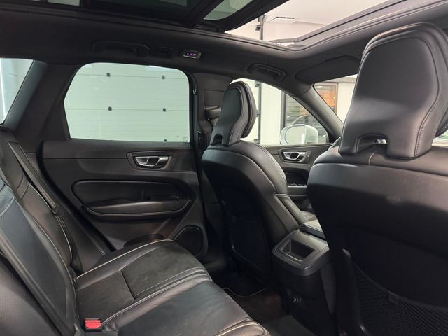 Volvo XC60 R_DESIGN FULL 