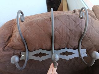 Perchero de Pared - 3 Ganchos - marrón