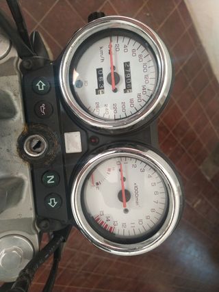 Honda Hornet 600 - 28.000km