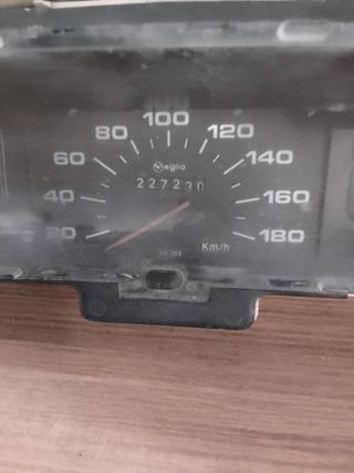 Cuadro de instrumentos Peugeot 205 I (741A