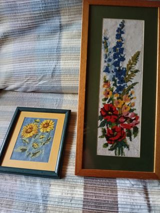 2 Cuadros Bordados a Mano: Flores
