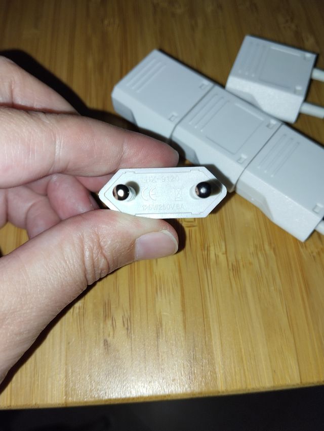 5 adattatori e connettori USA-Europa