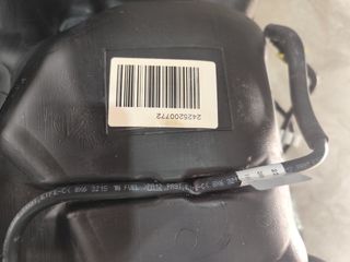 Depósito y bomba combustible Toyota Yaris 