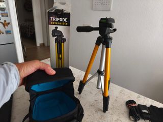 Cámara Nikon Coolpix P530 + Trípode