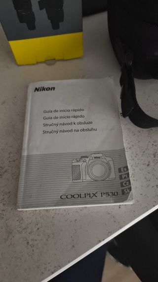 Cámara Nikon Coolpix P530 + Trípode