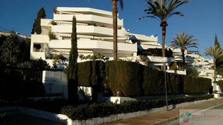 Garaje en venta en Nueva Andalucía centro en Marbella