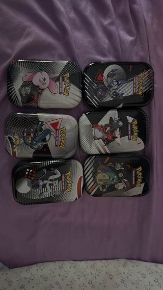 Mini Latas Pokemon LLAMA BLANCA y FULGOR NEGRO