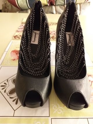Zapatos Stradivarius negros - 37