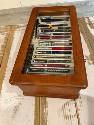 Colección de 57 plumas antiguas a estrenar.