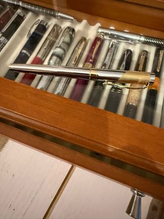 Colección de 57 plumas antiguas a estrenar.