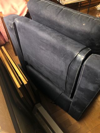 Sillón reclinable azul marino en perfecto estado